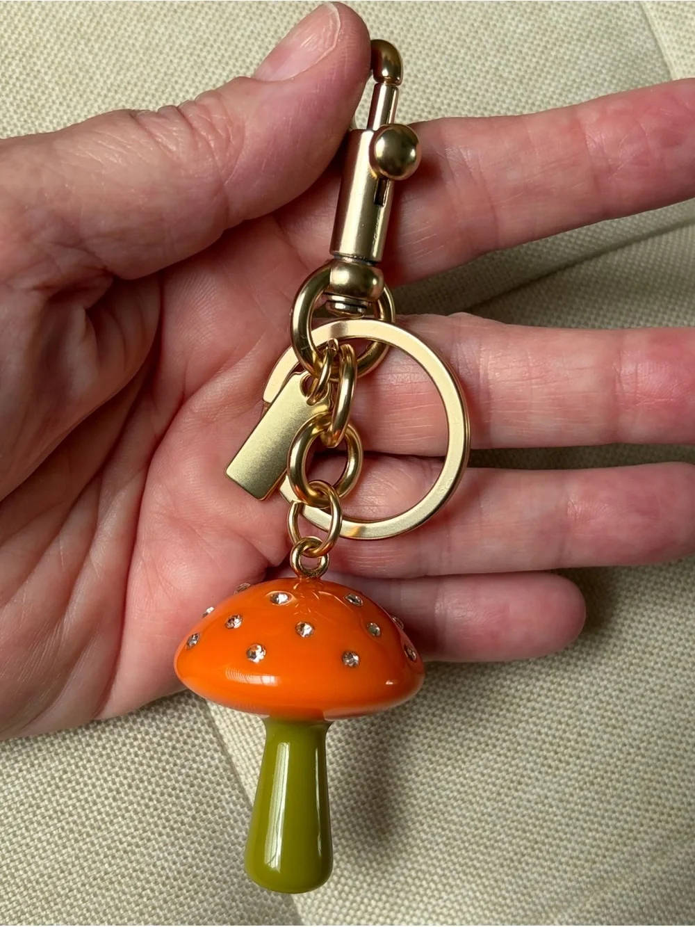 Trendy Orange Mushroom Rhinestone Keychain